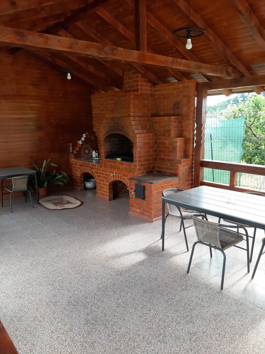 Vila de închiriat cu Ciubar  "Casa Dumitru "