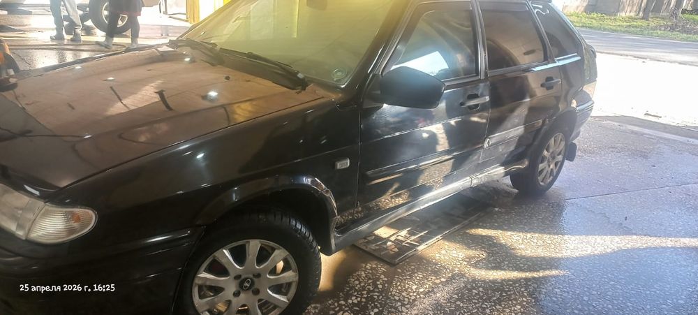 Продам.      Машину