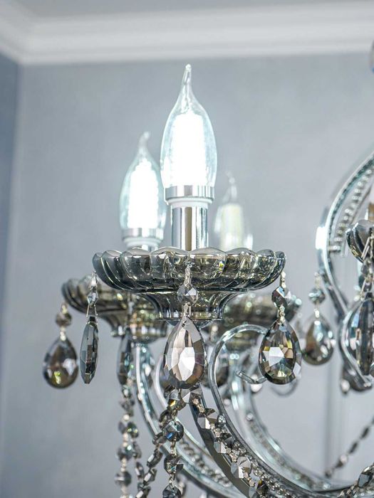 Lyustra kristal toshli, 2xil rang, 3xil o’lchamda, zal uchun qandil...