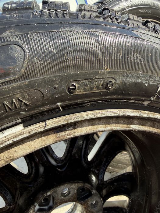 Гуми с джанти за БМВ 5х120 225/50/17