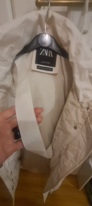 Geaca Zara mar S, cul ecru