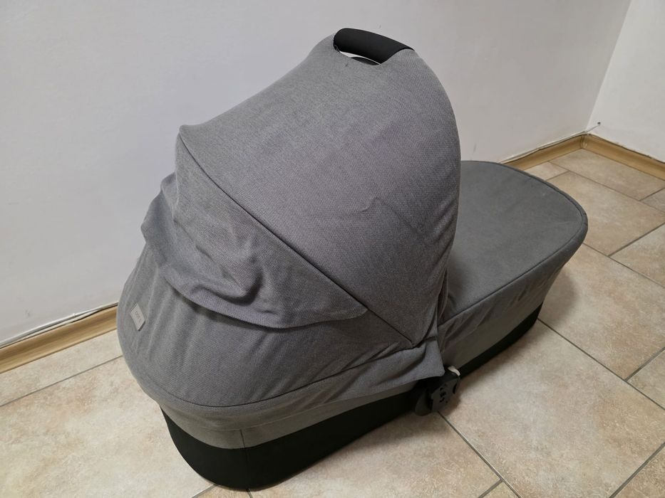 Бебешка количка Cybex Balios S Lux, сребристо шаси