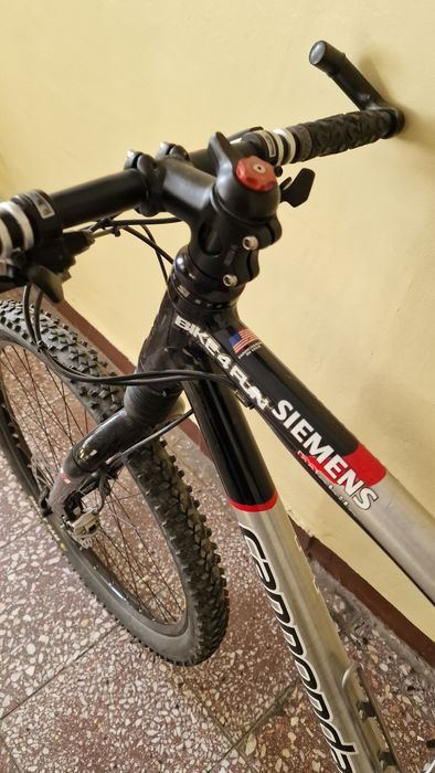 Vând bicicletă Cannondale