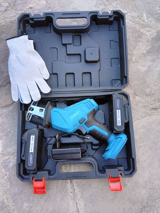 Продам сабельную пилу