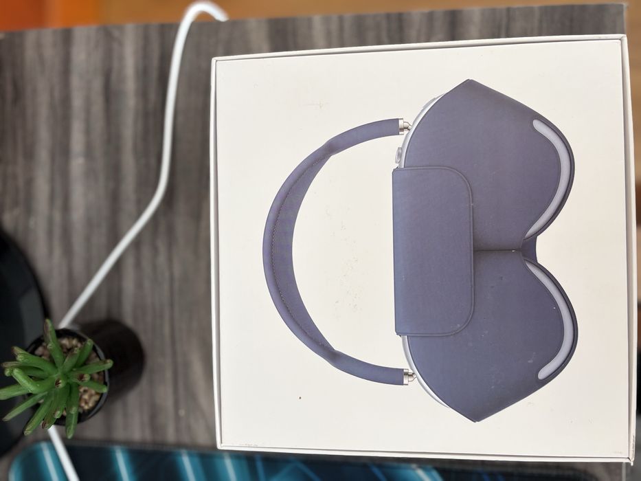 Airpods Max Nefolosite