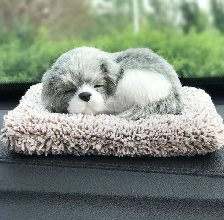 игрушки на панель автомобиля