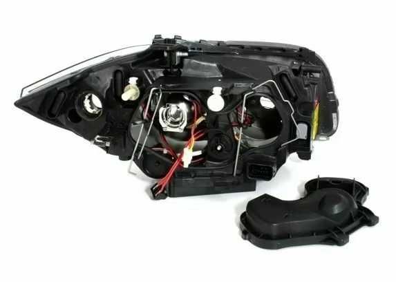 Кристални тунинг фарове Angel Eyes за BMW E87 (04–11) – черен