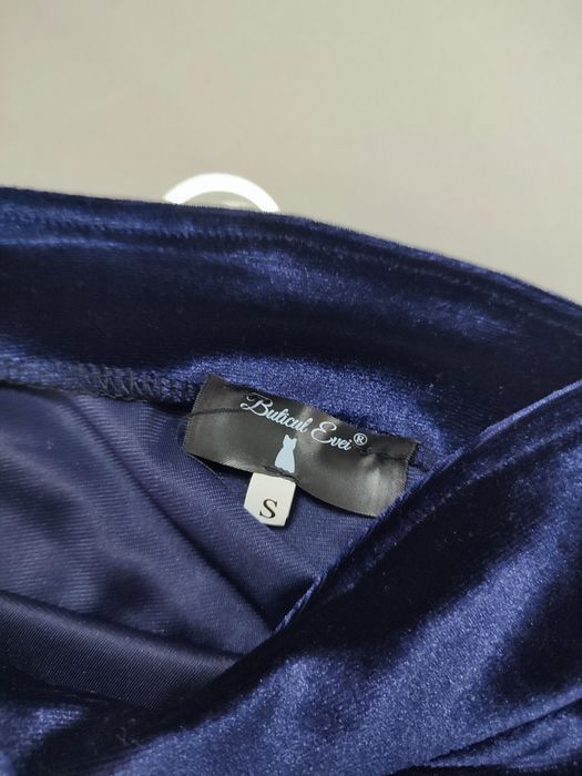 Rochie din catifea bleumarin