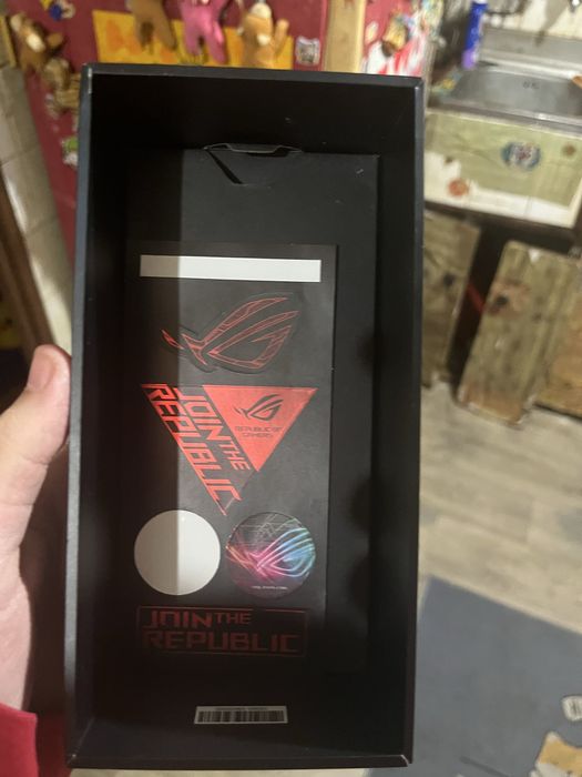 Rog Phone 3 чети описанието!