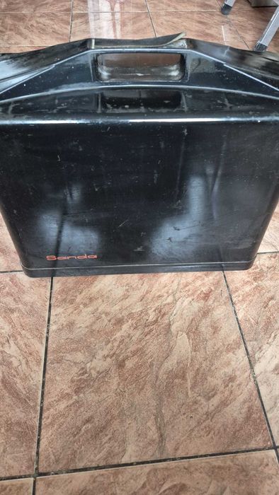 Masina de cusut electrica portabila