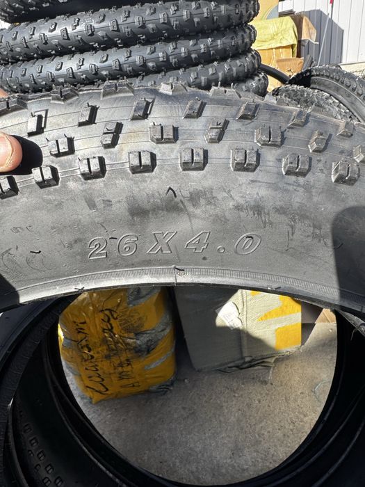 Покрышка 26*4.0. Новые