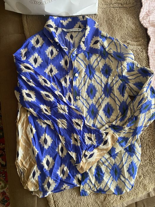 Продаеться одежда zara