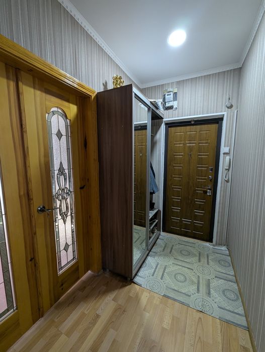 Продается 5 комн квартира
