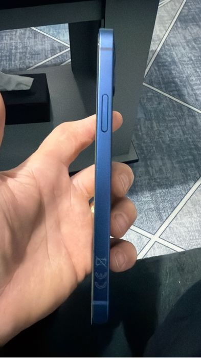 vand Iphone 12 128gb