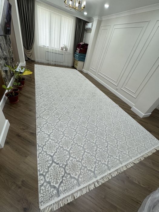 Ковер большой