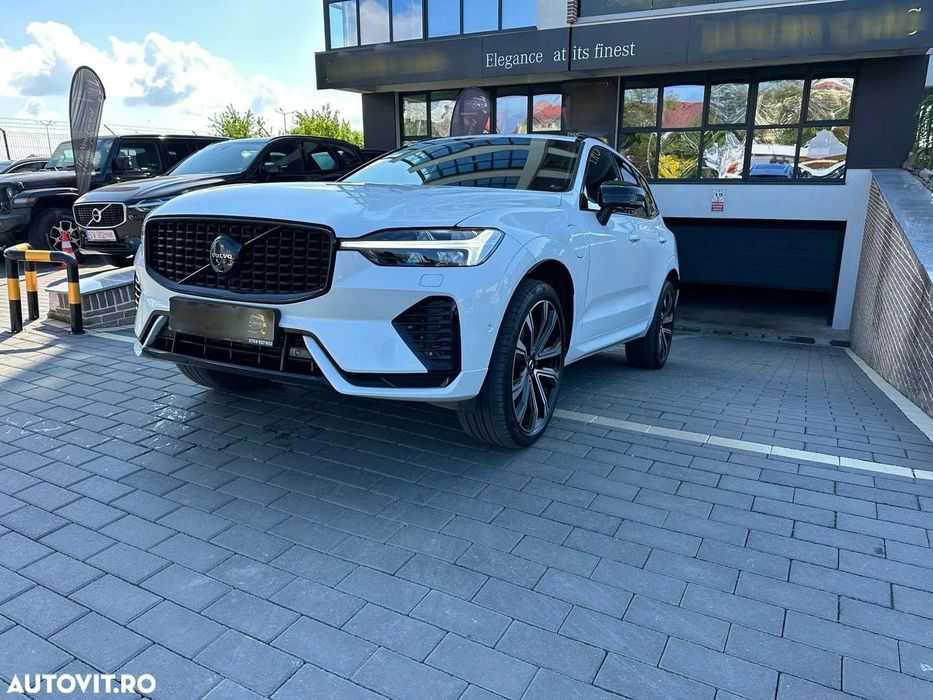 Volvo XC 60 Panoramic/360°/H&K/340PS