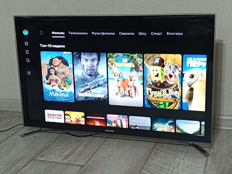 Телевизор смарт, 82см.