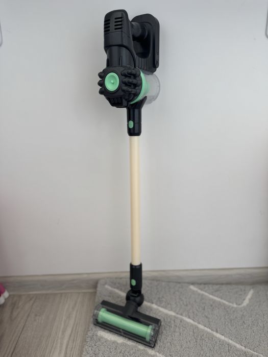 Детски играчки , дървени и пластмасови