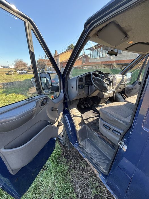 Продавам Форд Транзит ФТ 350