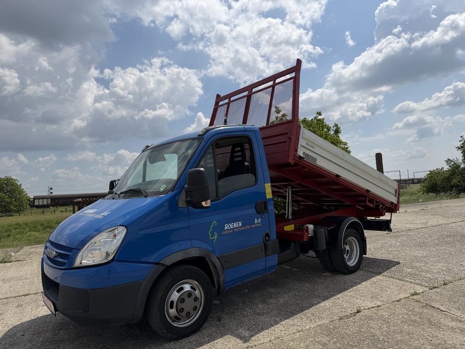 Iveco Daily 35 C15 Basculabil pe 3 Parti (Cutie)Diferential Blocabil 150 cp