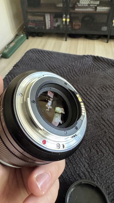 Obiectiv Carl Zeiss planar t * 85mm f1.4 ze Canon