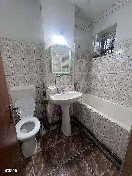 Apartament 2 camere, etajul 1, Trivale, Pitesti