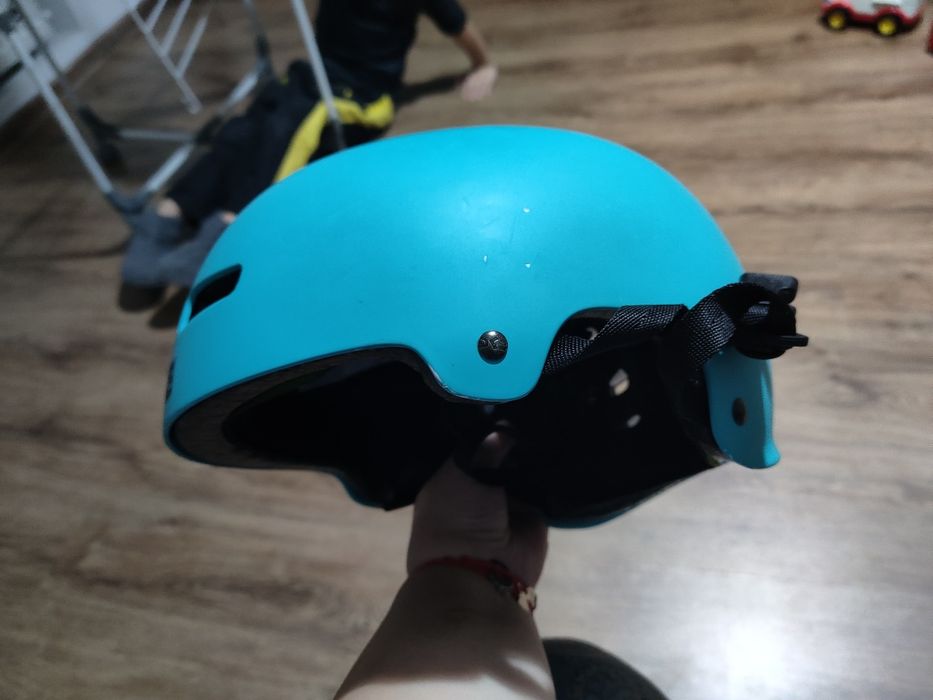 Casca skateboard TSG