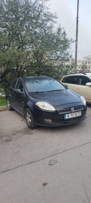 Продавам фят браво