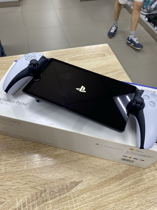 Play Station Potral CFI-Y1000 (ТМ79)