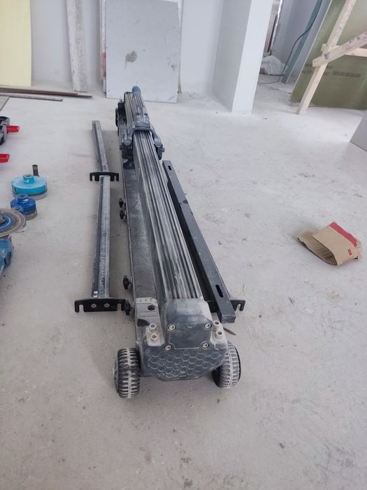 Продам плиткорез по выгодной цене бу