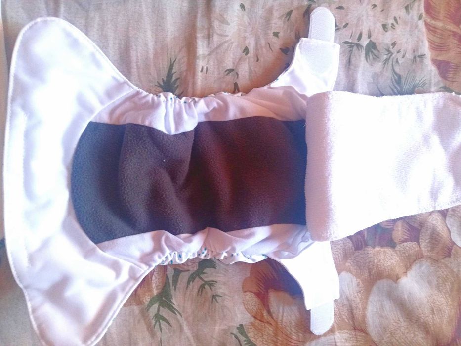 astar bilan qayta ishlatiladigan tagliklar, многоразовые подгузники