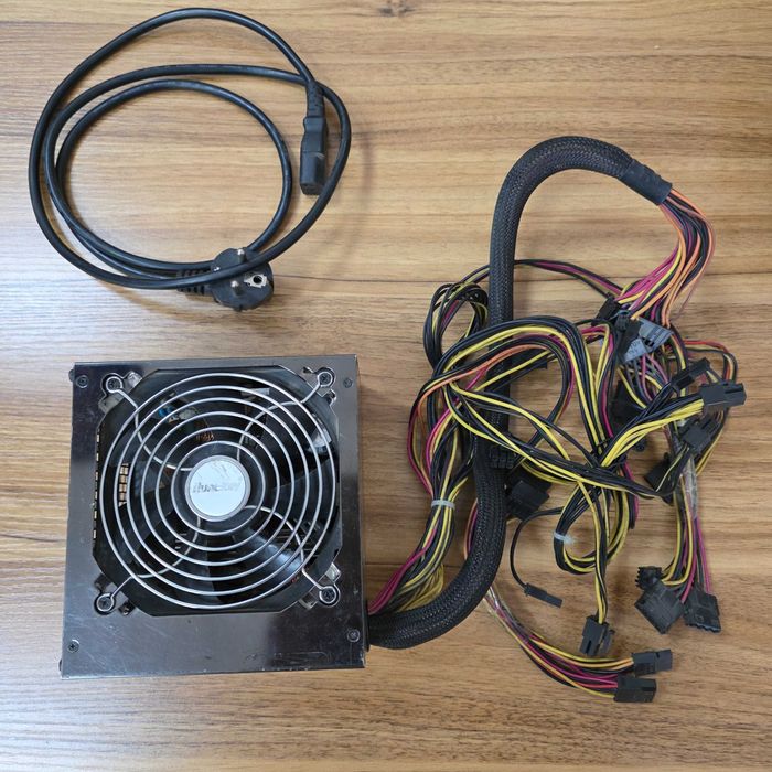 Блок питания Huntkey APFC600, 600W