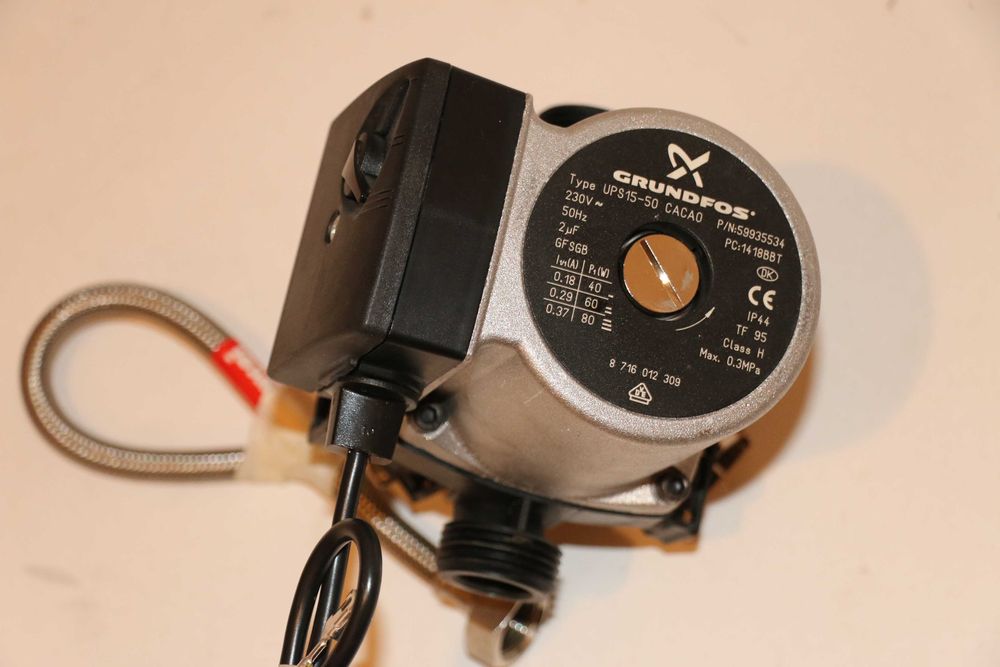 Grup hidraulic Grundfos UPS 15-50 CACAO Buderus Logamax U042-24K