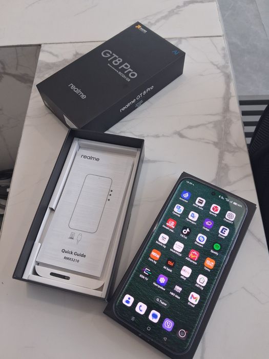 Realme GT 8 pro 16 ram 512gd