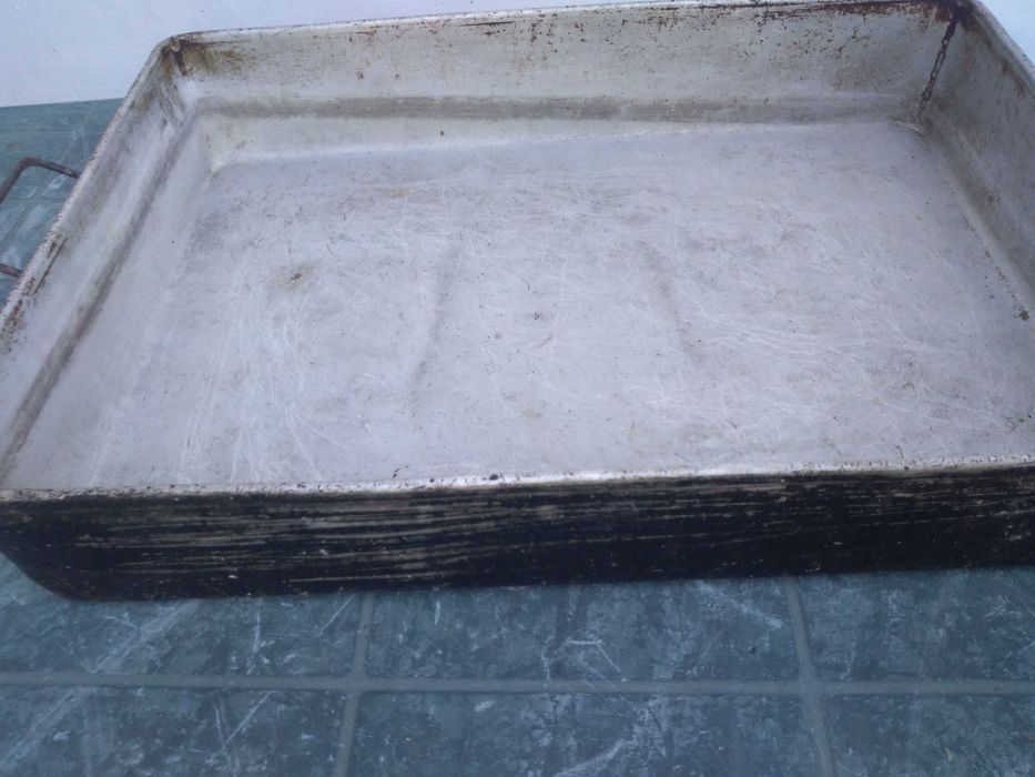 Тава за готвене на агнешко.За пещ.