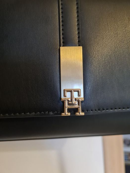 Geanta Tommy Hilfiger