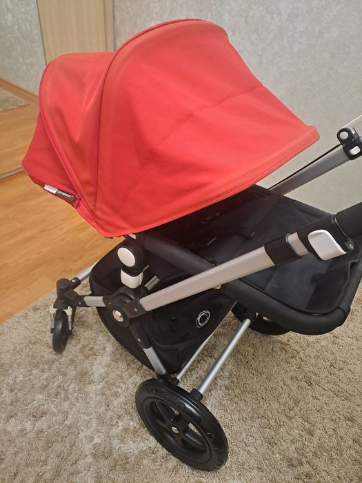 Продам фирменную коляску bugaboo cameleon