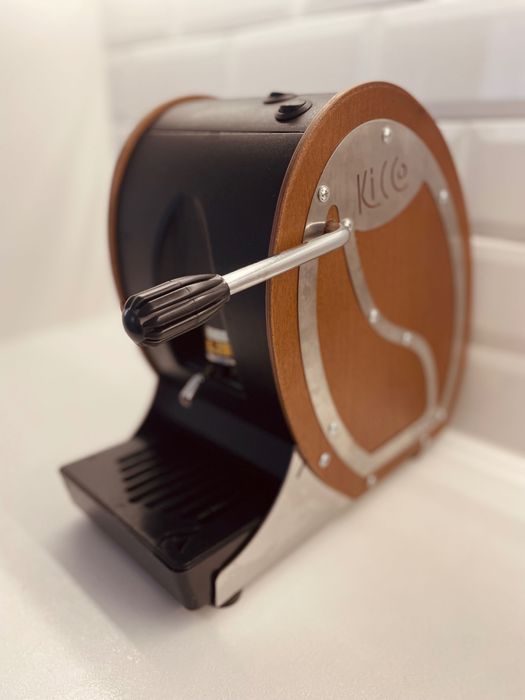 AROMA KICCO
Кафемашина ESE
Mogano