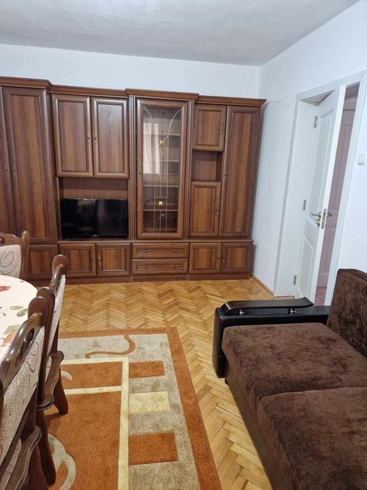 Închiriere apartament 2 camere Caragiale  Baia Mare