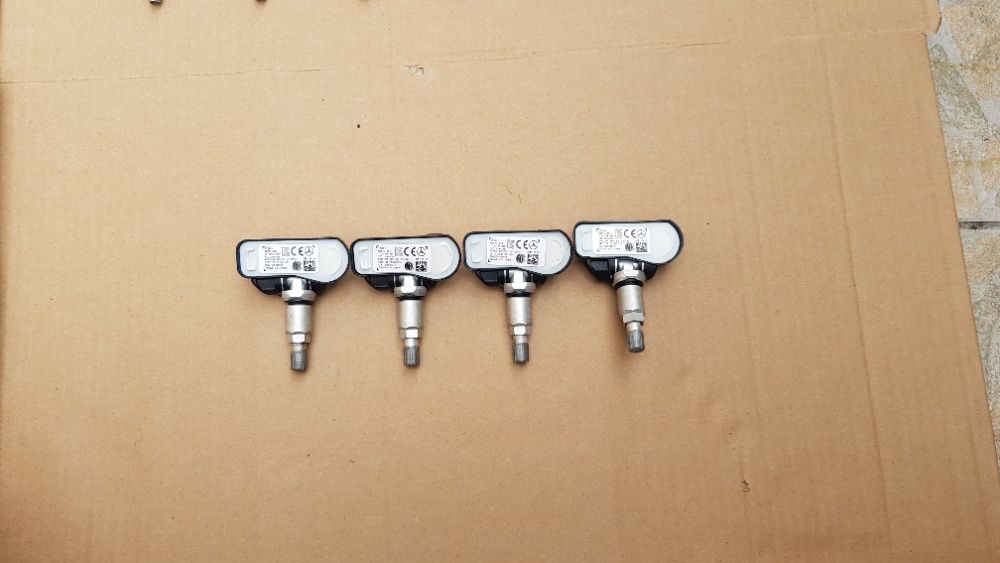 Senzori Mercedes OEM presiune roti - import Germany - verificati