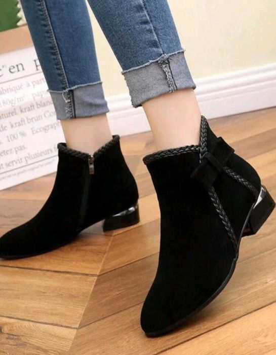 Дамски боти размер 40