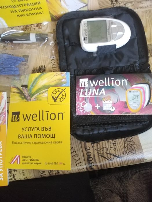 Уред за измерване на кръвна захар, пикочна киселина и холестерол