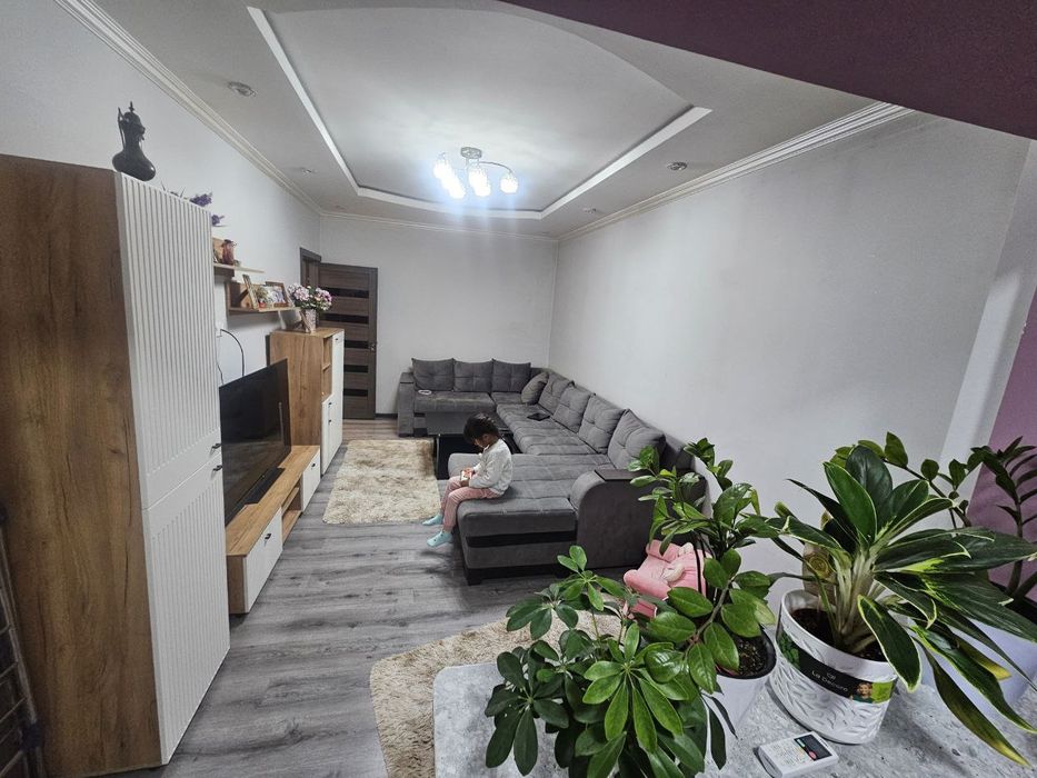 Mehmonxona uchun mebel