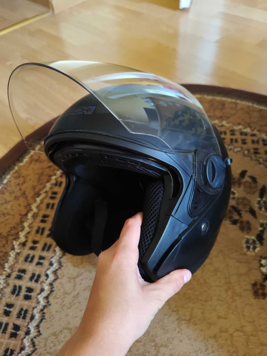 Мото каска takachi