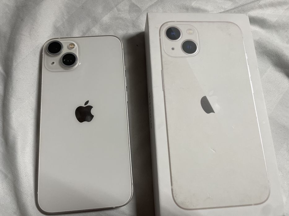 Продаю Айфон 13