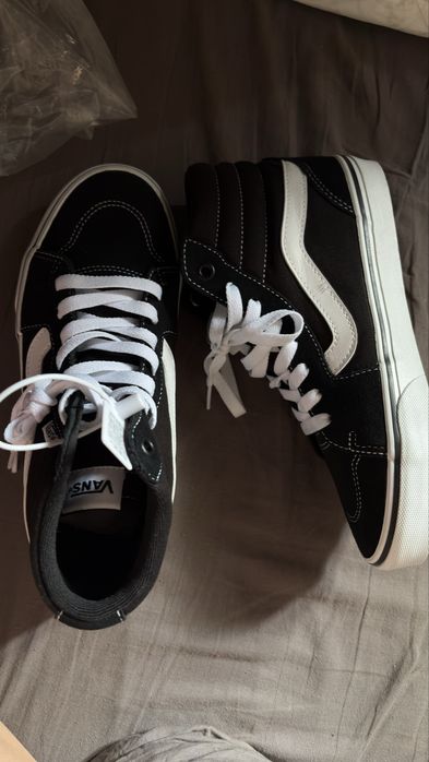 продаю кеды Vans 37 размер