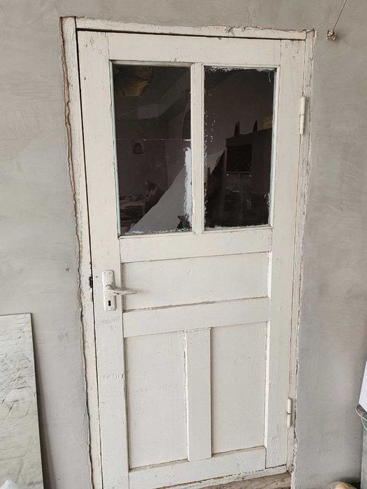 Продаётся двери и окна