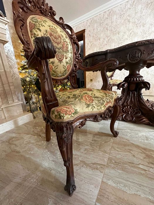 Трапезна барокова маса