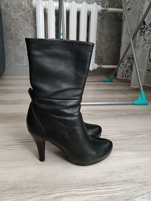 Продам сапоги кожаные