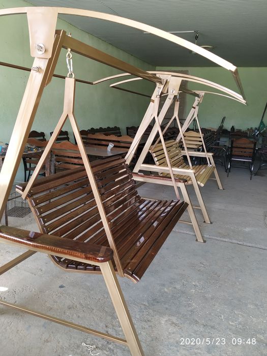 Принимаем заказы на столы и стулья